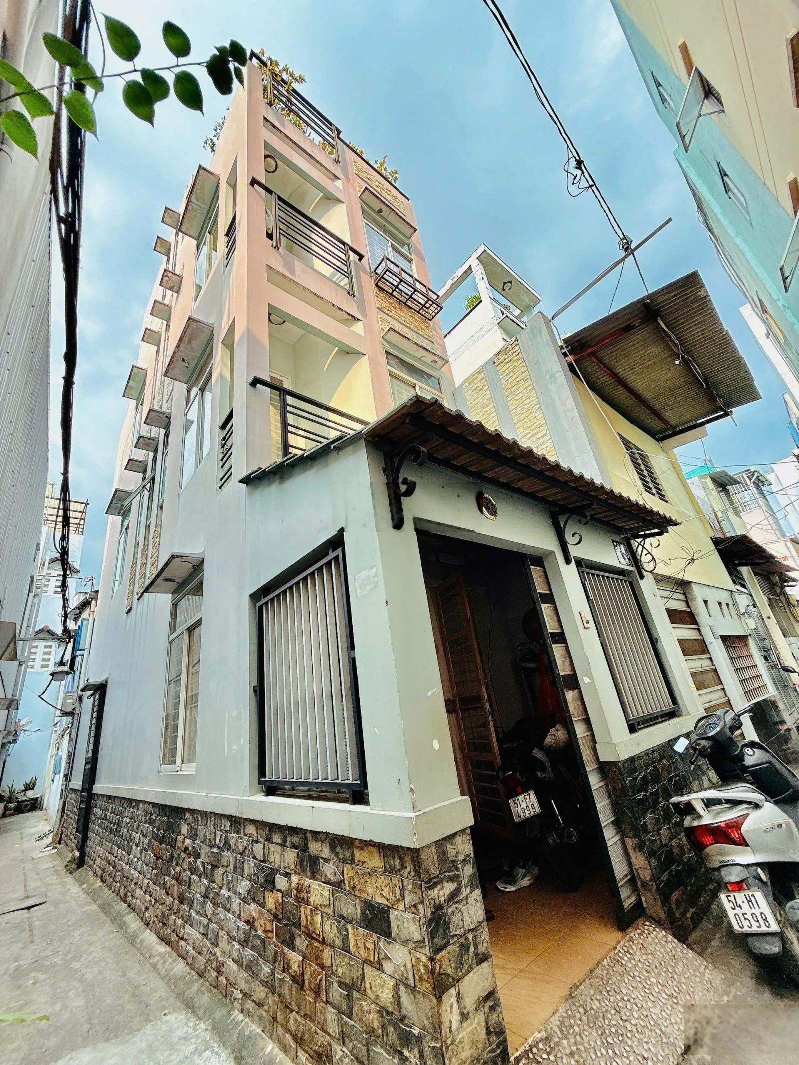 Bán nhà hẻm Lê Hồng Phong Q5, 3.5x12m, 4 tầng, 5PN, giá 6.98 tỷ