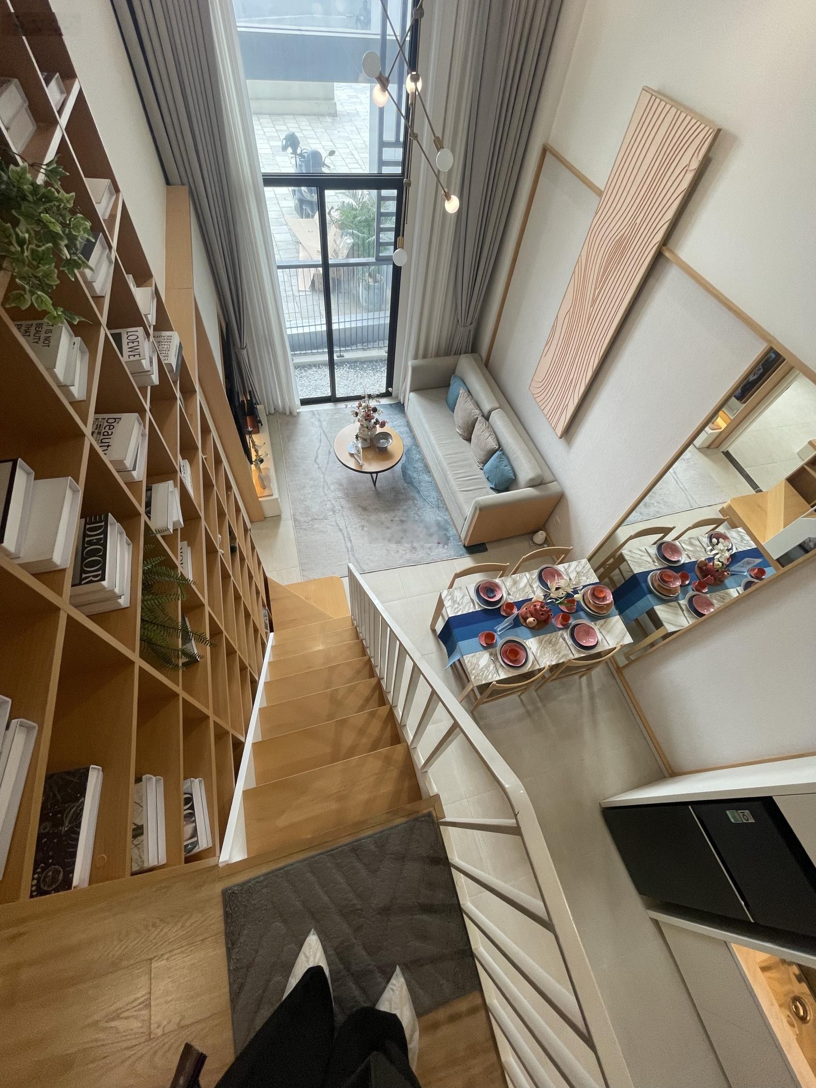 Bán căn chung cư Sun Urban 60m2, giá từ 2 tỷ