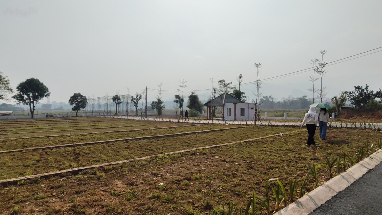 Bán đất đầu tư trung tâm phát triển Lương Sơn HB cũ, giá 1,x tỷ/lô