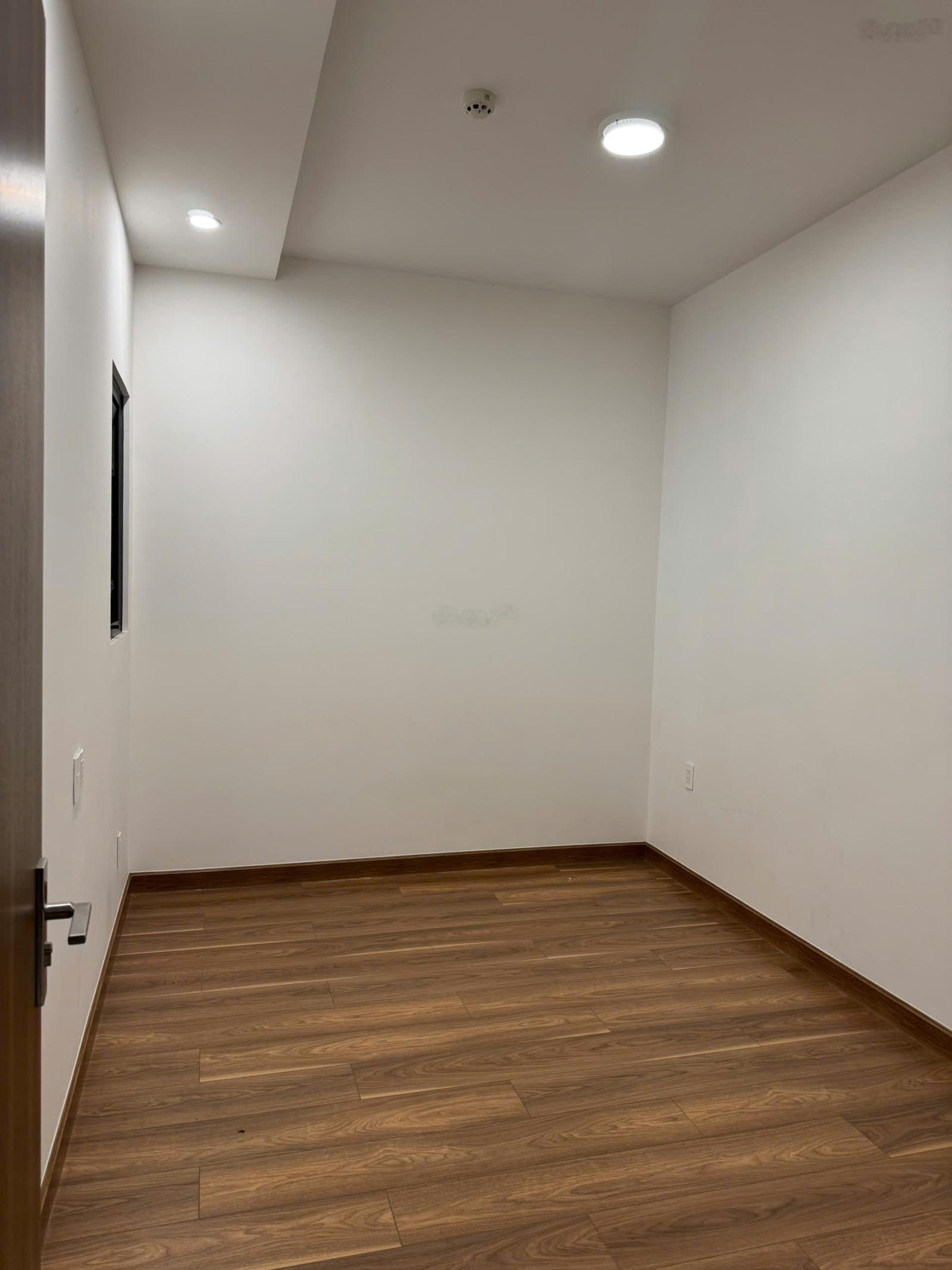 Bán Q7 Saigon Riverside Complex, căn 2PN 2WC view sông chỉ 3.75 tỷ. LH 0906361904