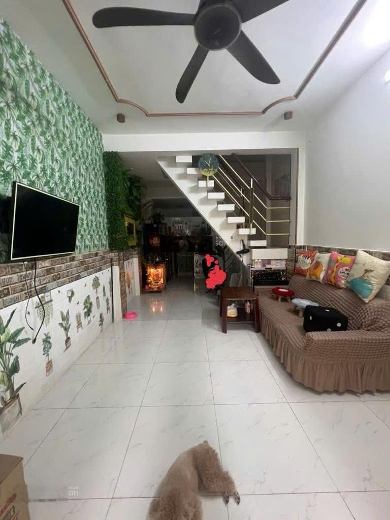 Bán gấp nhà riêng 3PN, 4WC, 33m2 tại Nguyễn Văn Cừ, Q5, 6,6 tỷ