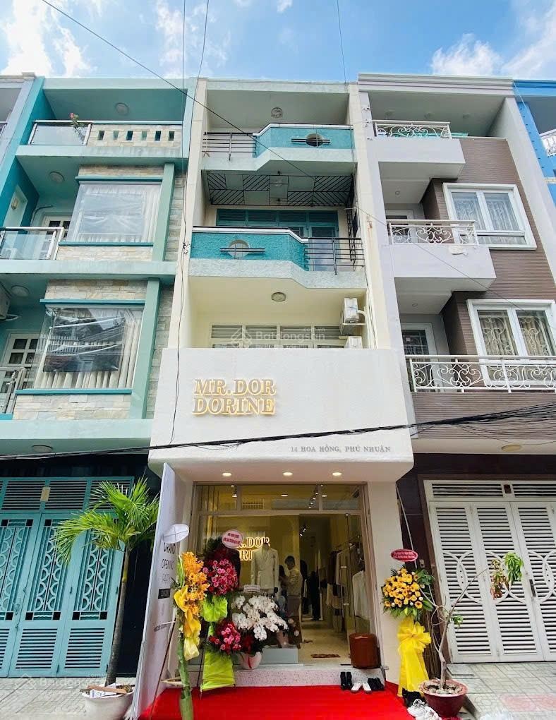 Bán nhà mặt tiền đường Hoa khu Phan Xích Long (DT: 4x16m) HĐT: 60tr/tháng. Giá bán 18 tỷ TL