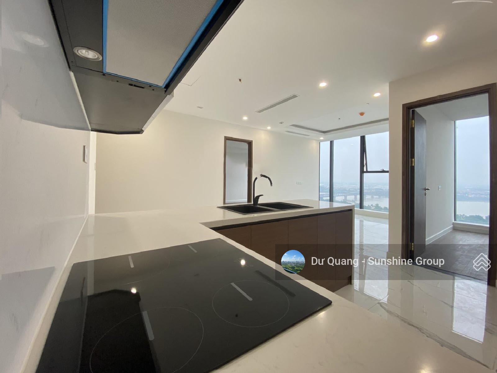 Bán Căn Sunshine City (2 ngủ +1) - 86m2 thông thuỷ - Tầng cao - View Sông Hồng - Giá: 9 tỷ