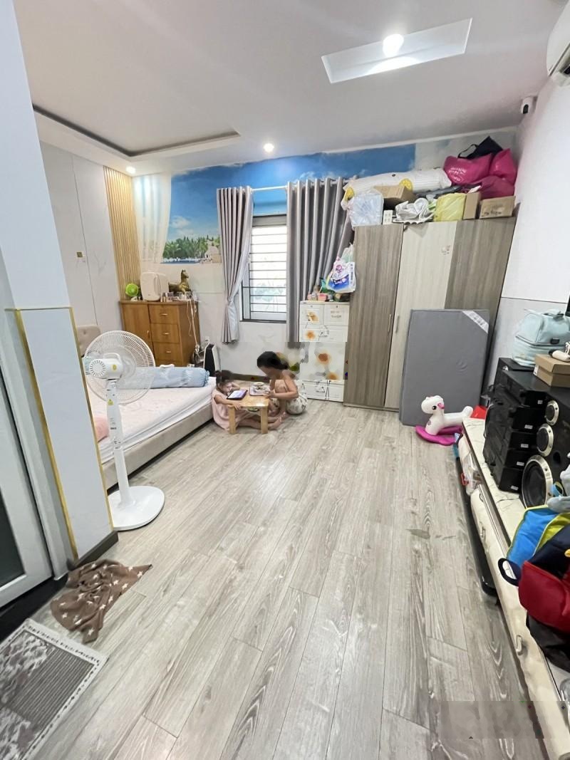 Nhà hxh 7m sát mt lê trọng tấn dt 5 x 15m -ngay chợ phạm đăng giảng - 4 tầng, 4pn, 5wc nhỉnh 8 tỷ