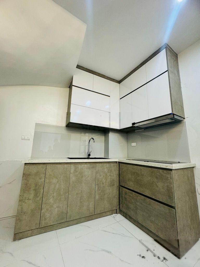 Nhà đẹp Phúc Lợi - 35m hơn 5 tỷ đón tết giá hợp lý - hàng xóm Vinhomes Riverside O398386285