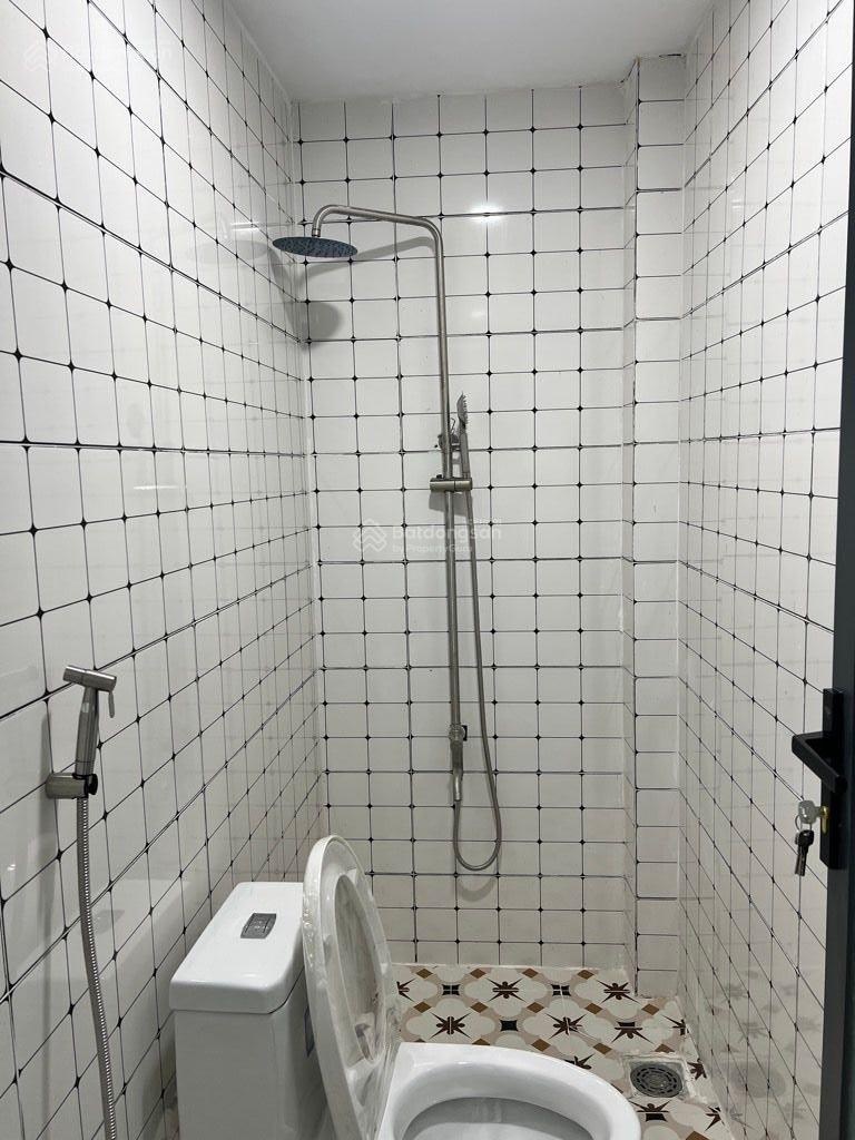 Nhà Hẻm Xe Hơi Thông Giá Chỉ Ngang Chung Cư, Ở Ngay