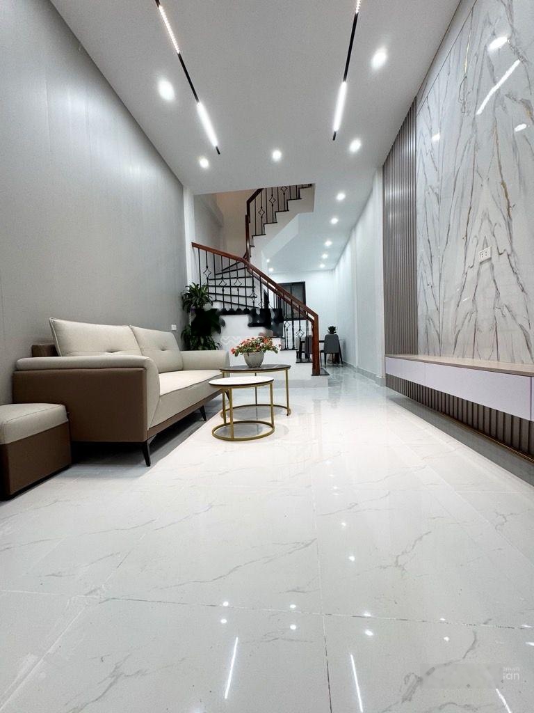 Siêu phẩn canh hồ thanh trù dt45m2 giá hơn 6 tỷ ô tô ngũ trong nhà nhà 4 tầng đủ công năng sử dụng