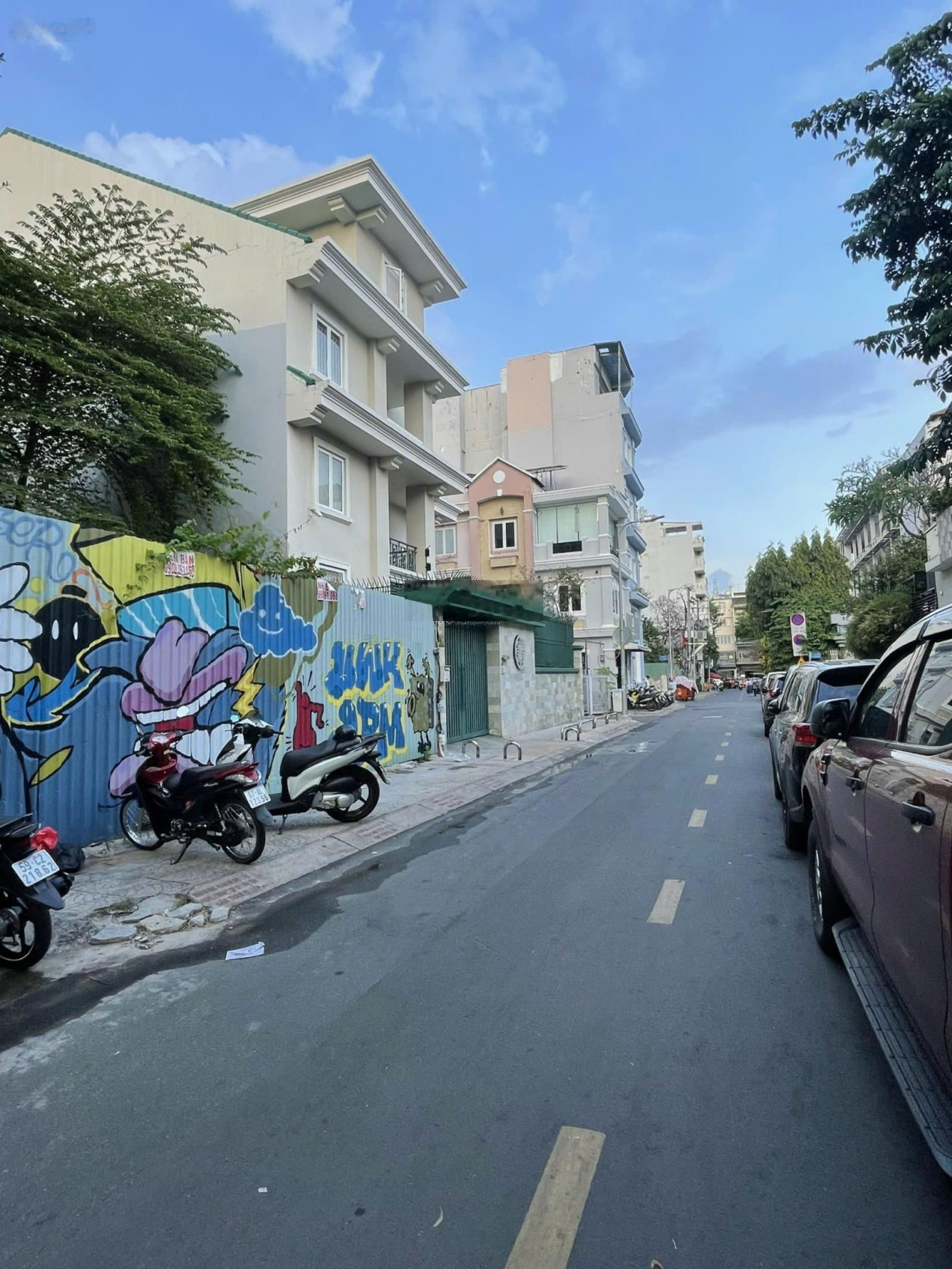 Bán gấp khuôn đất 4 Nguyễn Thành Ý, Q.1, 12.5x20m, CN: 238m2, CTXD: Hầm + 7 Tầng, giá 109 tỷ