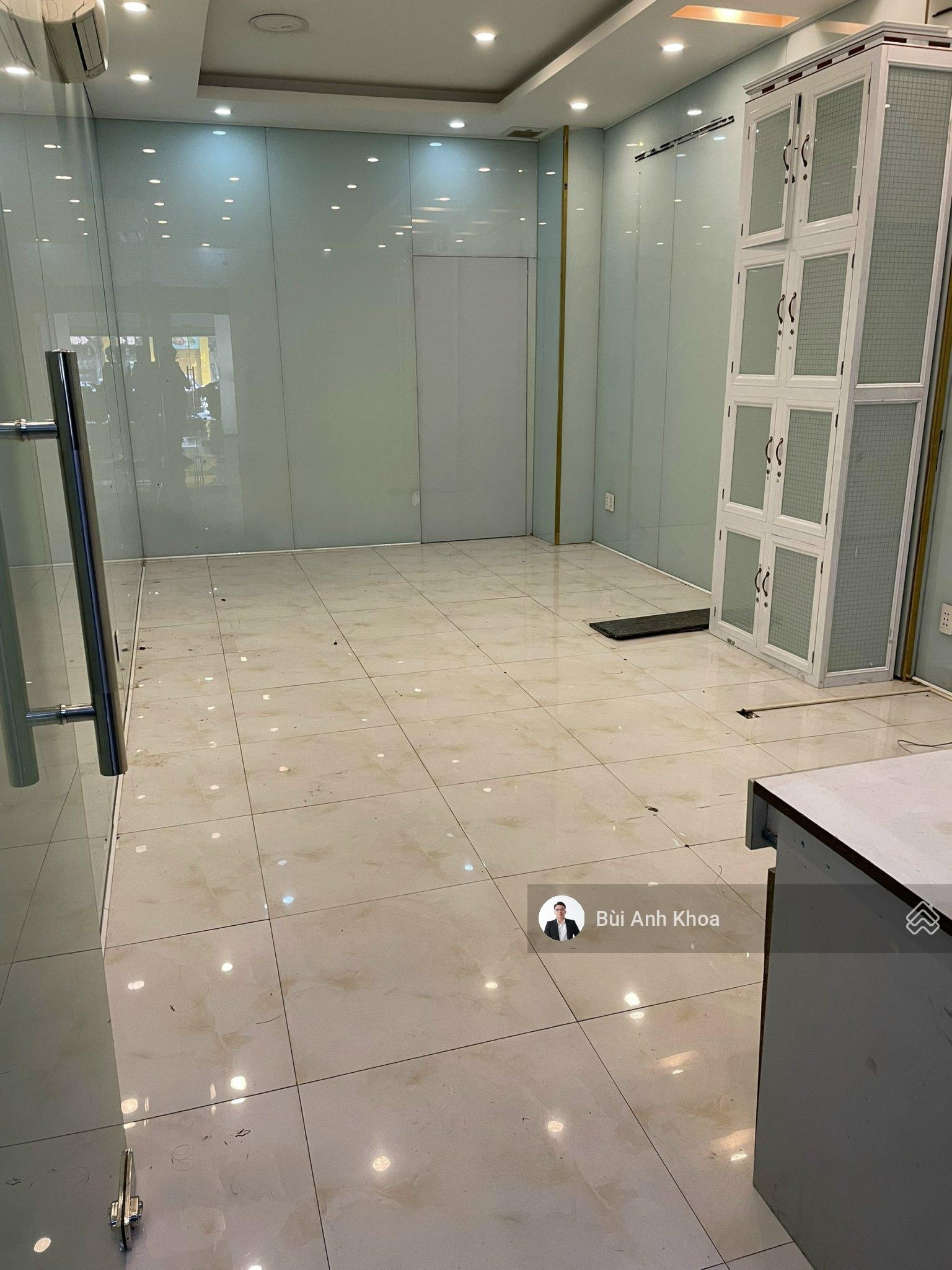 Duy nhất! Mặt tiền kinh doanh ngay Phan Đăng Lưu BT (105m2 vuông vức) 4 tầng kiên cố. Chỉ 25 tỷ TL