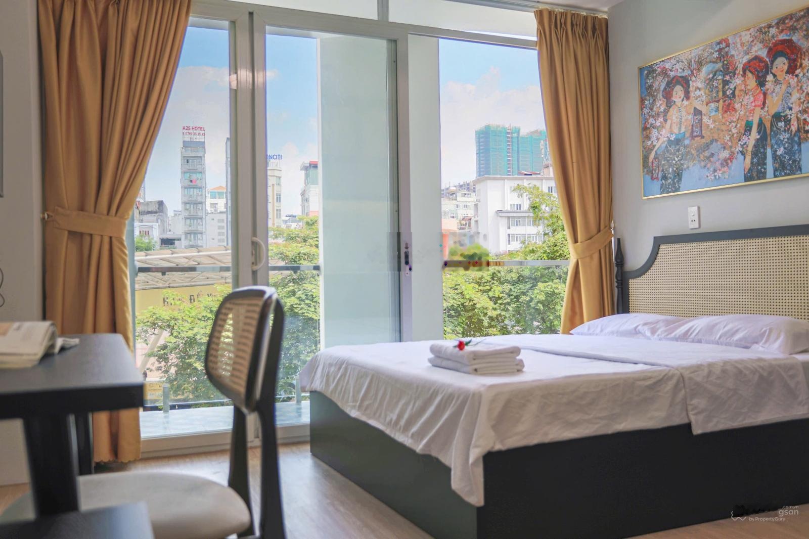 Cho thuê phòng ban công lớn ở ngô tất tố bình thạnh gần cầu thị nghè, quận 1, full nội thất