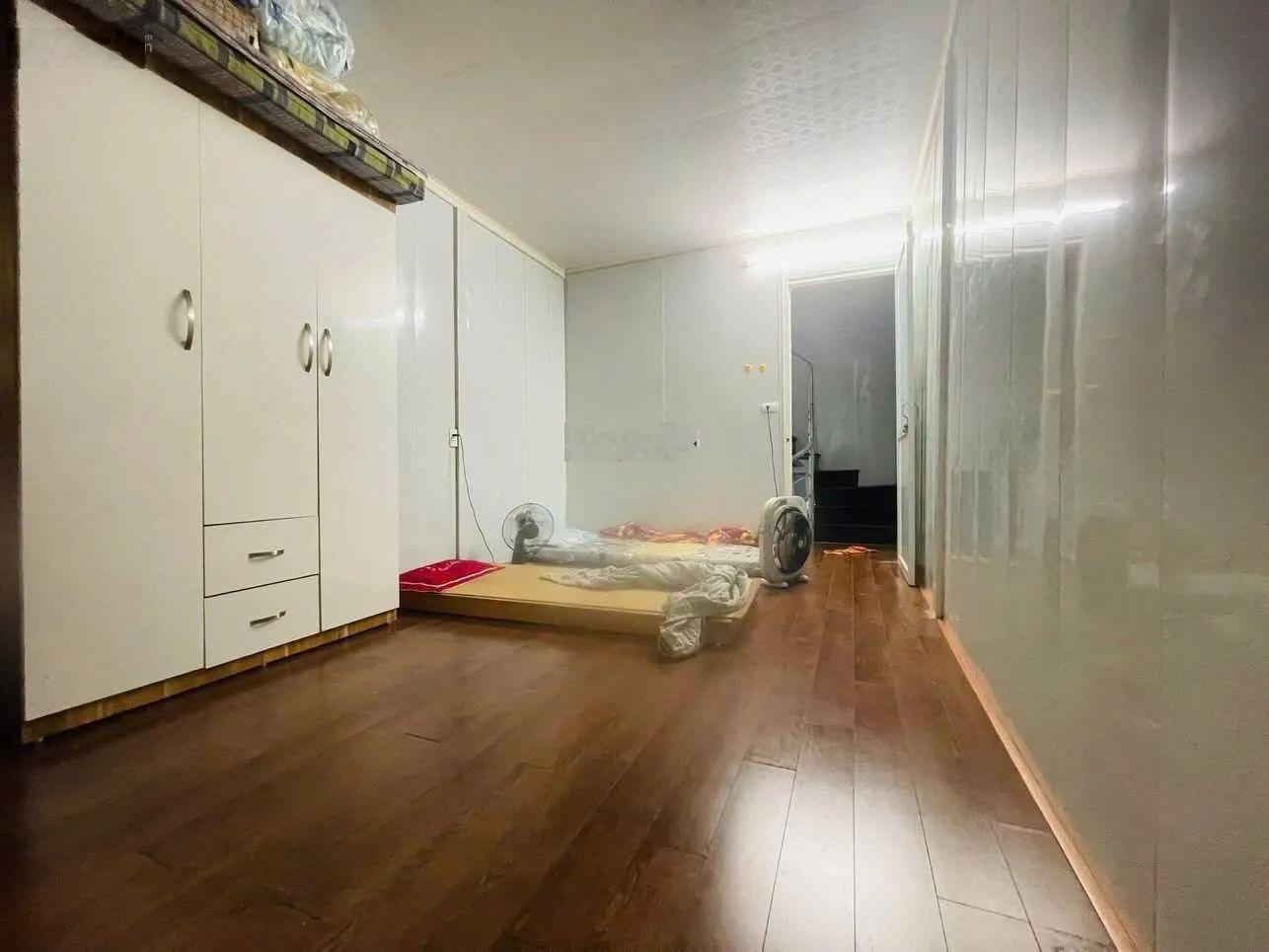 Chính chủ bán nhà Khương Trung 32m2, 4T, MT 3.2m, giá 5.3 tỷ Thanh Xuân, HN. Ngõ đẹp cách ô tô 30m