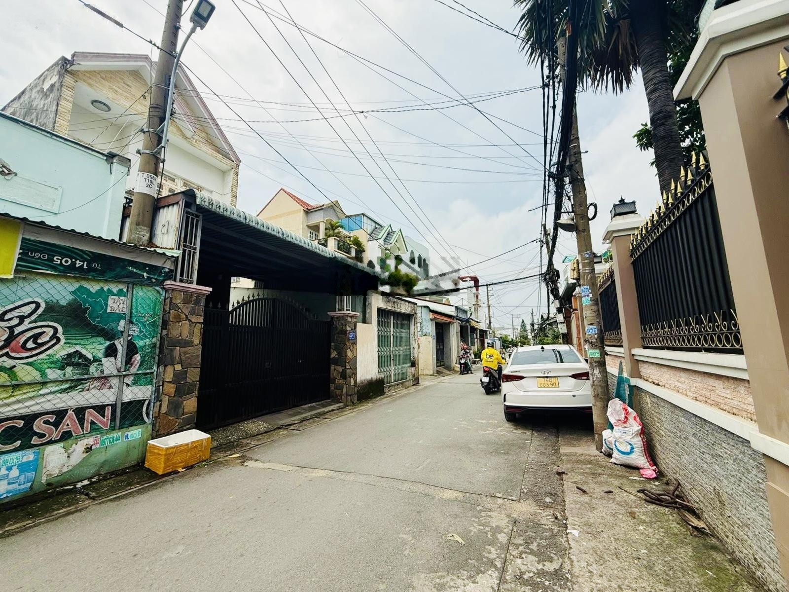 Bán Dãy Trọ Thu Nhập 15Tr/Tháng, Ngay Chợ + Trường học, Đường Số 8, Linh Xuân, 147m2, Ngang 6m