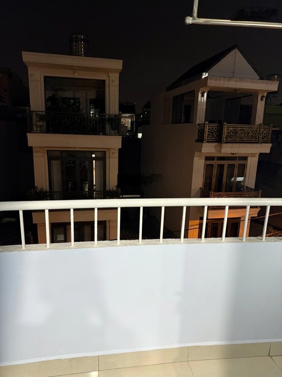 Bán chung cư độc lập (tân phú), 2 phòng ngủ, lầu 3, giá chỉ 2,5 tỷ