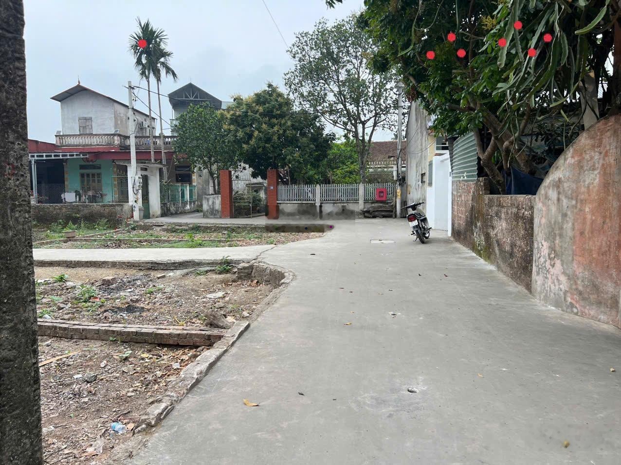 Chỉ hơn 1. tỷ - ô tô vào- 0977690119đất đẹp cao dương- không lỗi- gần vin olympic- gần xe buýt