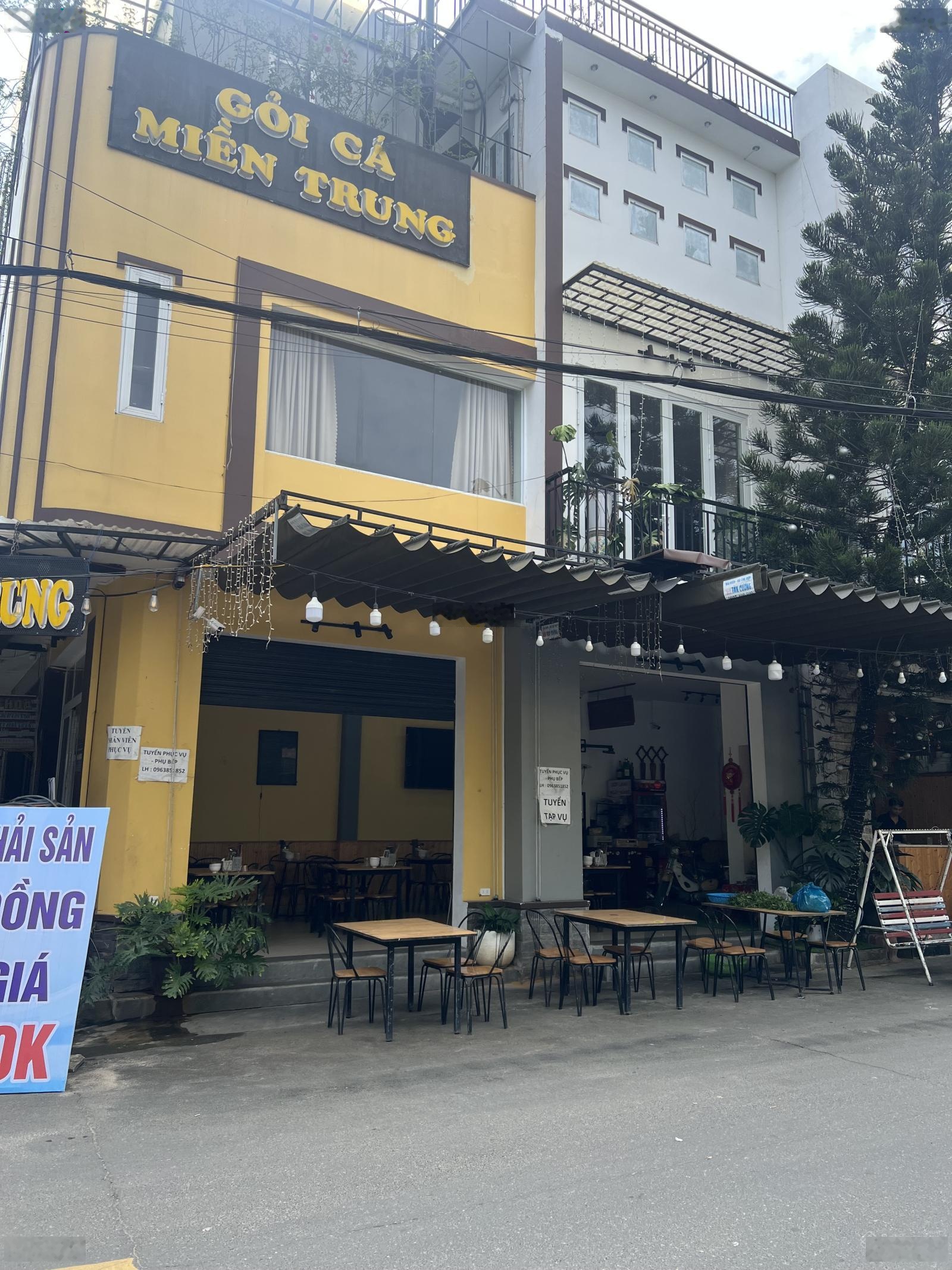 Bán gấp căn nhà 3T - 3 mặt thoáng thông ô tô - Siêu phẩm kinh doanh- Diện tích khủng- Giá bán nhanh