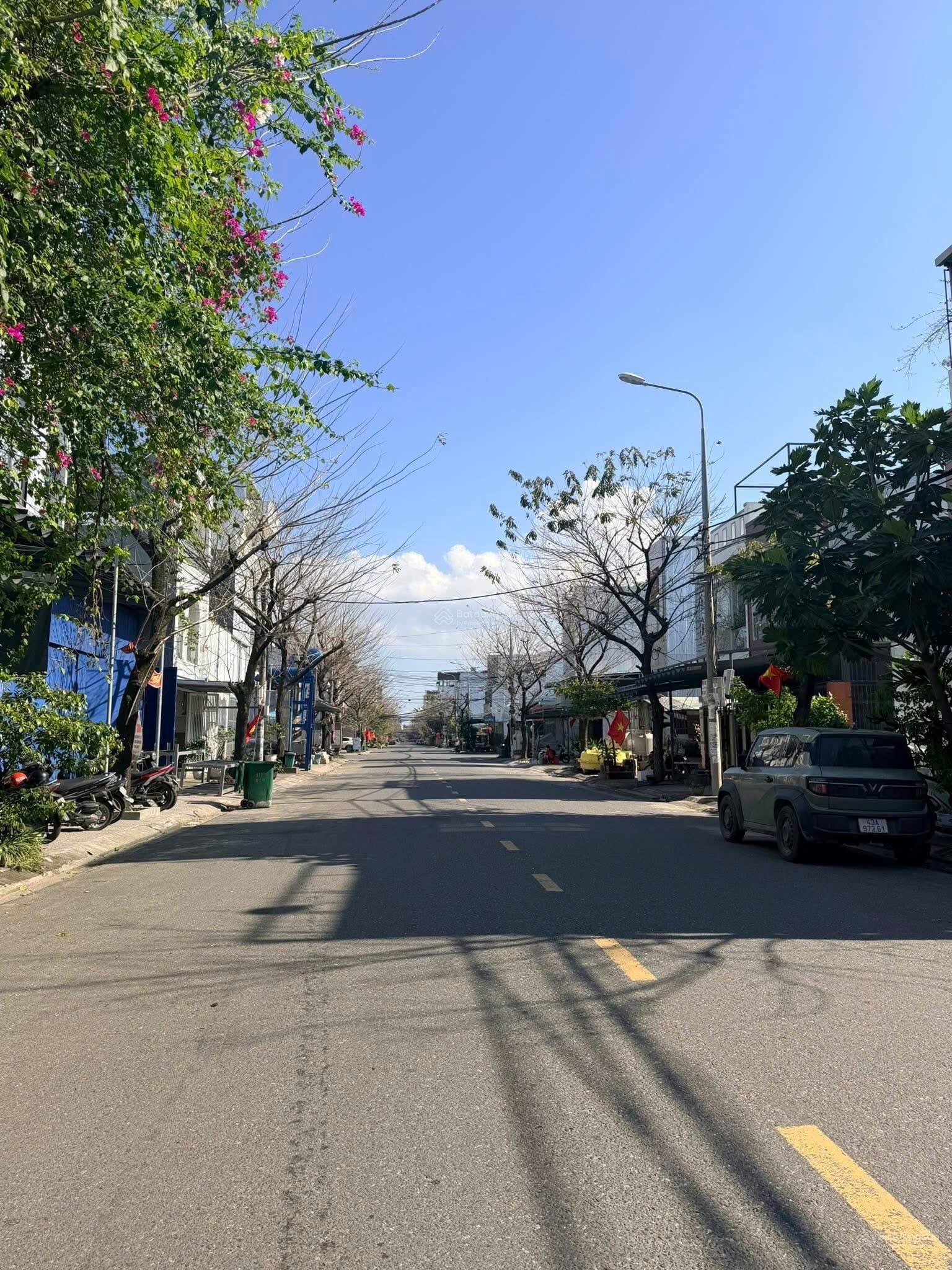 Bán lô đất mặt tiền đường Bùi Tấn Diên, trục chính KĐT Phước Lý, DT 105m2, giá chỉ 5 tỷ 6 tl