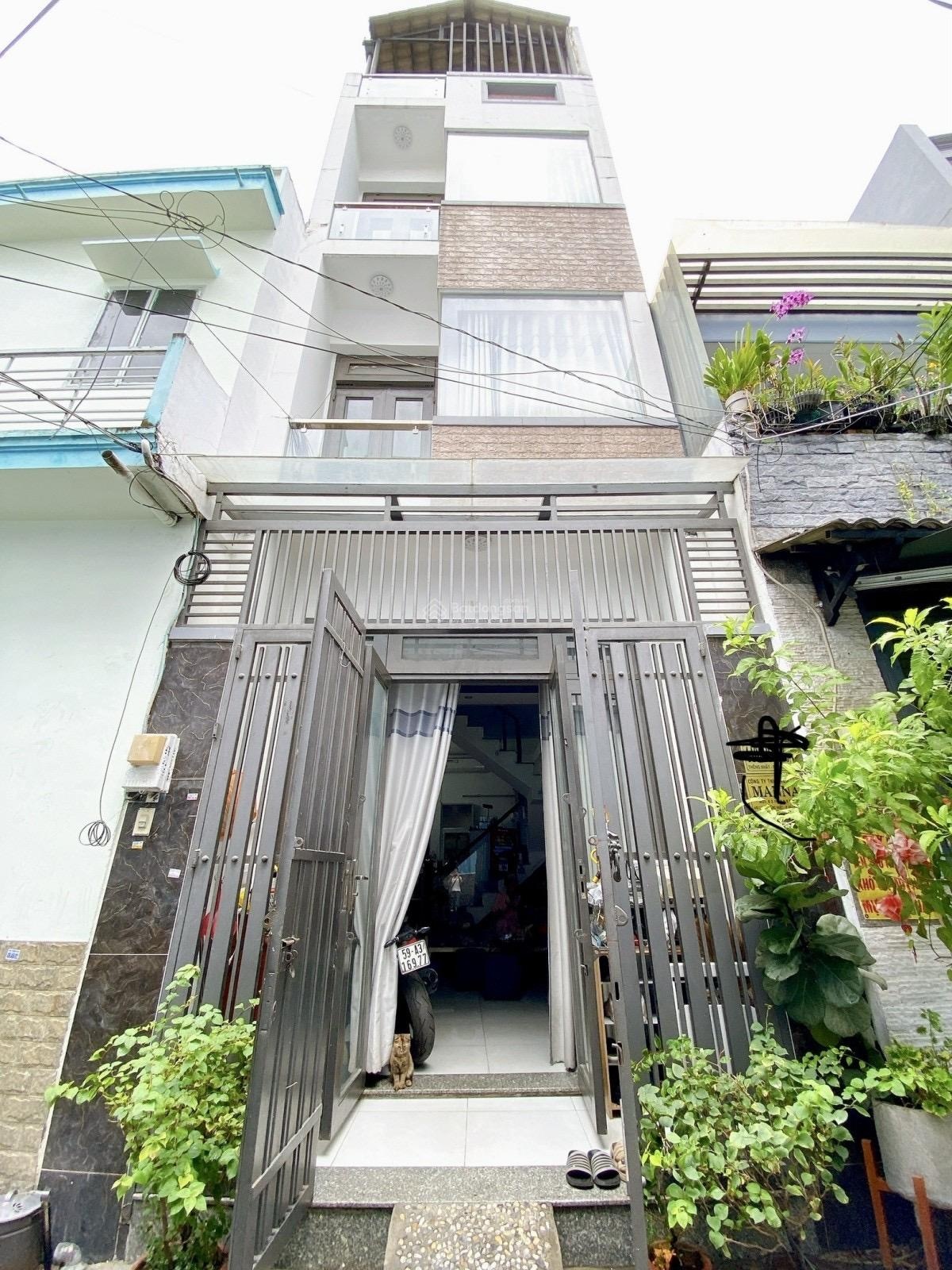 Chủ mong muốn bán nhanh - giảm 400tr - giá mới 6.1 tỷ tl nhà đẹp 4 tầng btct - hẻm thông đẹp