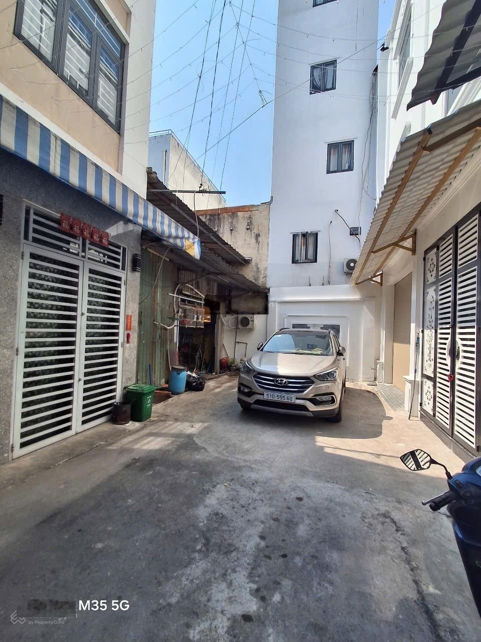 DT 7,2x9m đuôi 5,6m Đất thổ cư tặng nhà cấp 4 đường Liên Khu 10/11 khu phân lô . Giá 4,75 tỷ