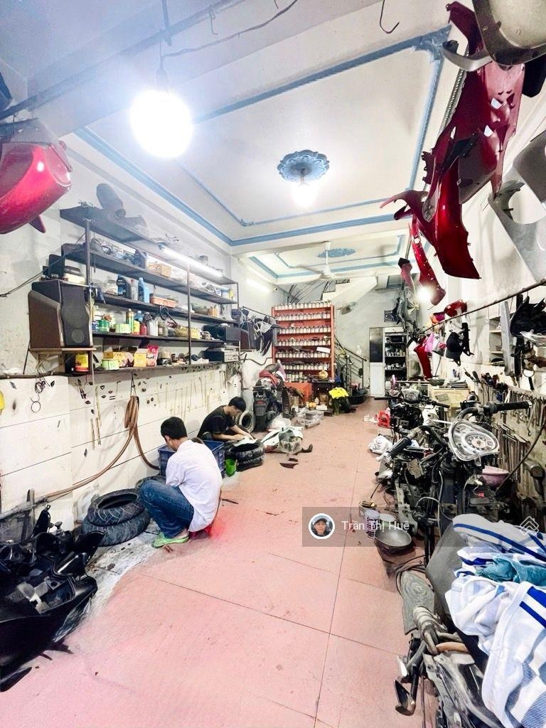 Bán nhà HXH thông, 4 tầng, 42m2, giá nhỉnh 8.xtỷ, Xô Viết Nghệ Tĩnh giáp Quận 1, gần Hàng Xanh