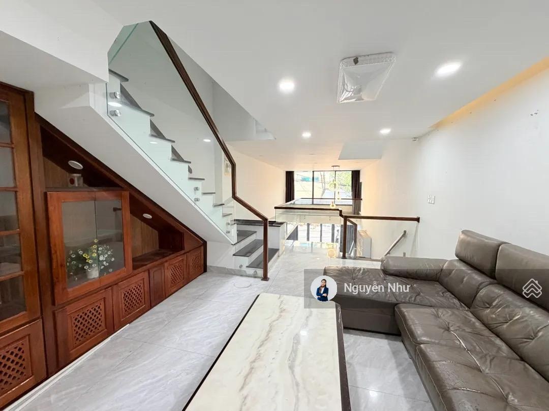 Cực gấp! Bán nhà đường Đào Trí, đấu lưng Thăng Long, 77m2 x 3 tầng, ngang khủng 5.3m (hàng chưa ĐT)