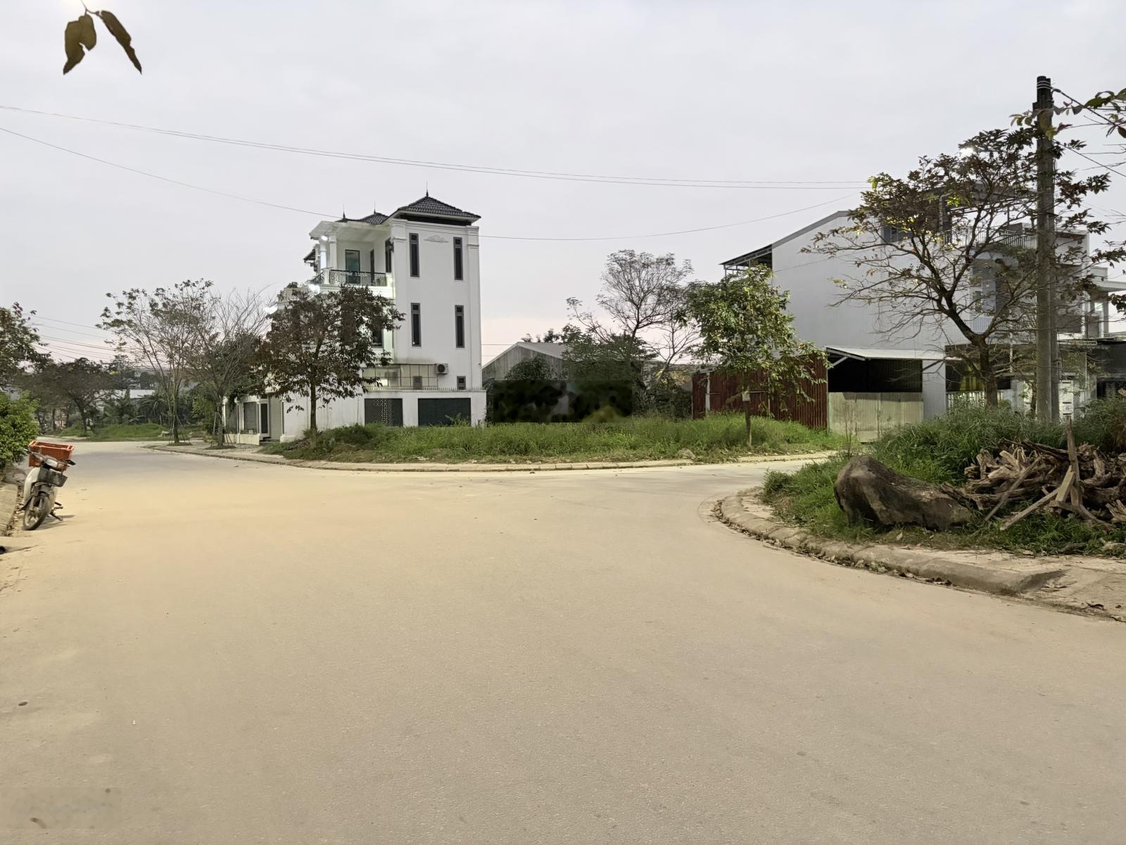 Chỉ 2 lô duy nhất - mặt tiền Nguyễn Viết Song đường 16m