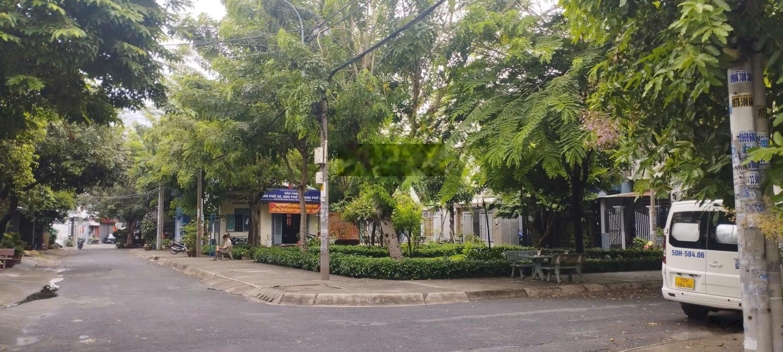 Bán nhà nguyễn thị búp - q.12 - 52m2 - 3 tầng - 4pn - hẻm xe tải 8m - sát hiệp thành city - 5,5 tỷ