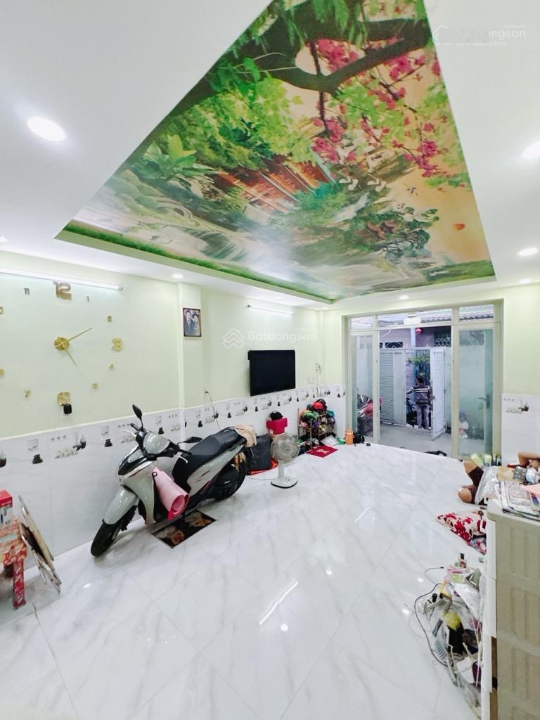 Hoàng Diệu Q4 - Hẻm 3m - 53.2m2 ngang 5,45m - 2 tầng đúc - không QH - 5.89 tỷ