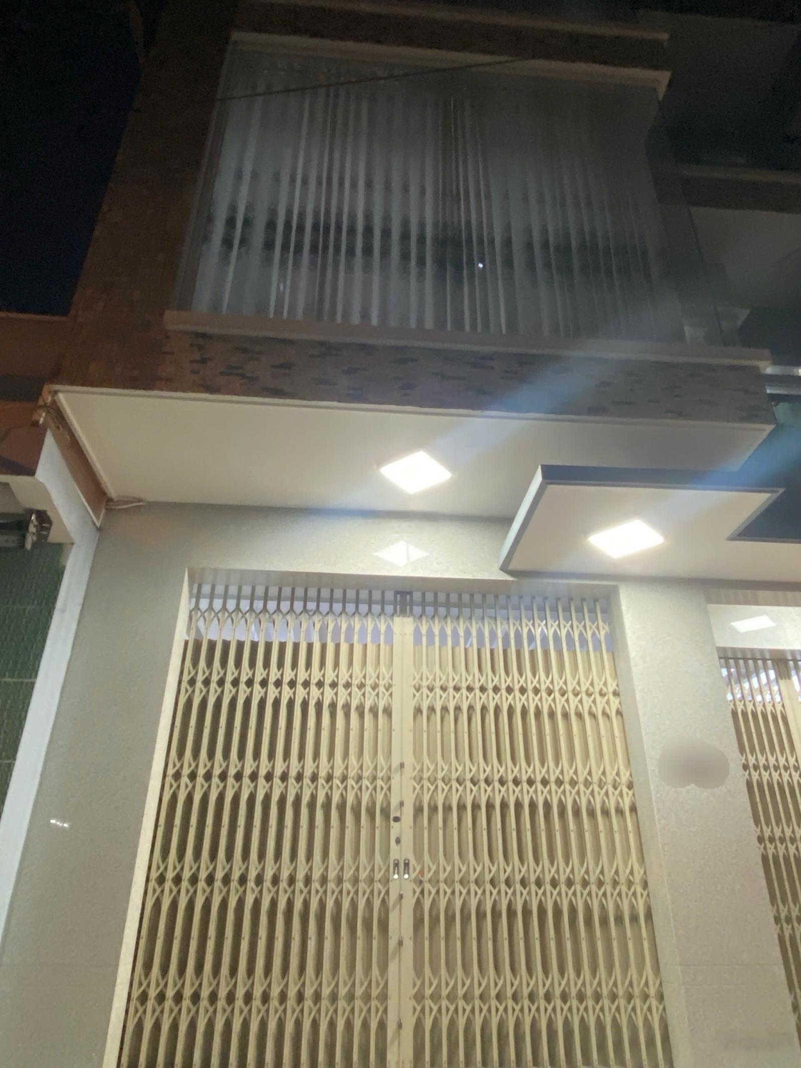 HXH-CMT8-40m2-hơn 6 tỷ- lầu BTCT