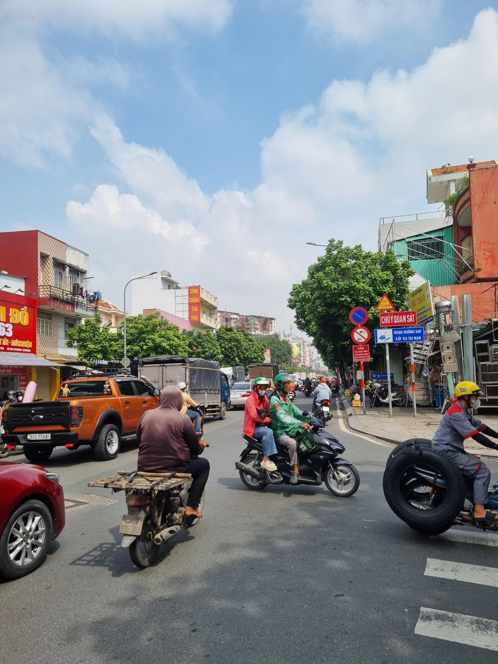 Nhà bán đ lũy bán bích- giáp q tân phú- 61,5 m2- chỉ 5,1 tỷ