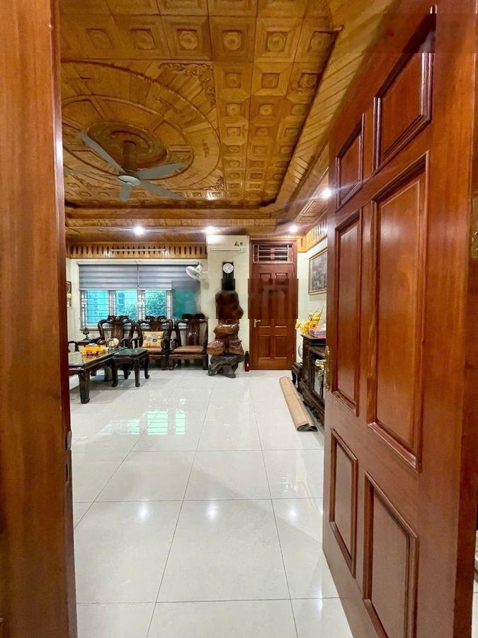 Chính chủ bán nhà Mỹ Đình - gần bến xe, trường học - ngõ thông vòng quanh