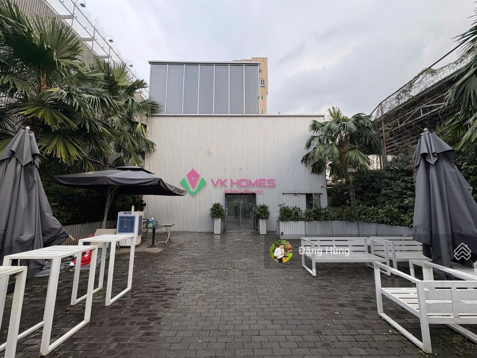 Hiếm! Mặt bằng rộng gần 800m2 trục Nguyễn Văn Hưởng, Thảo Điền, Q2 - 3 tầng - Giá thuê 150tr/th