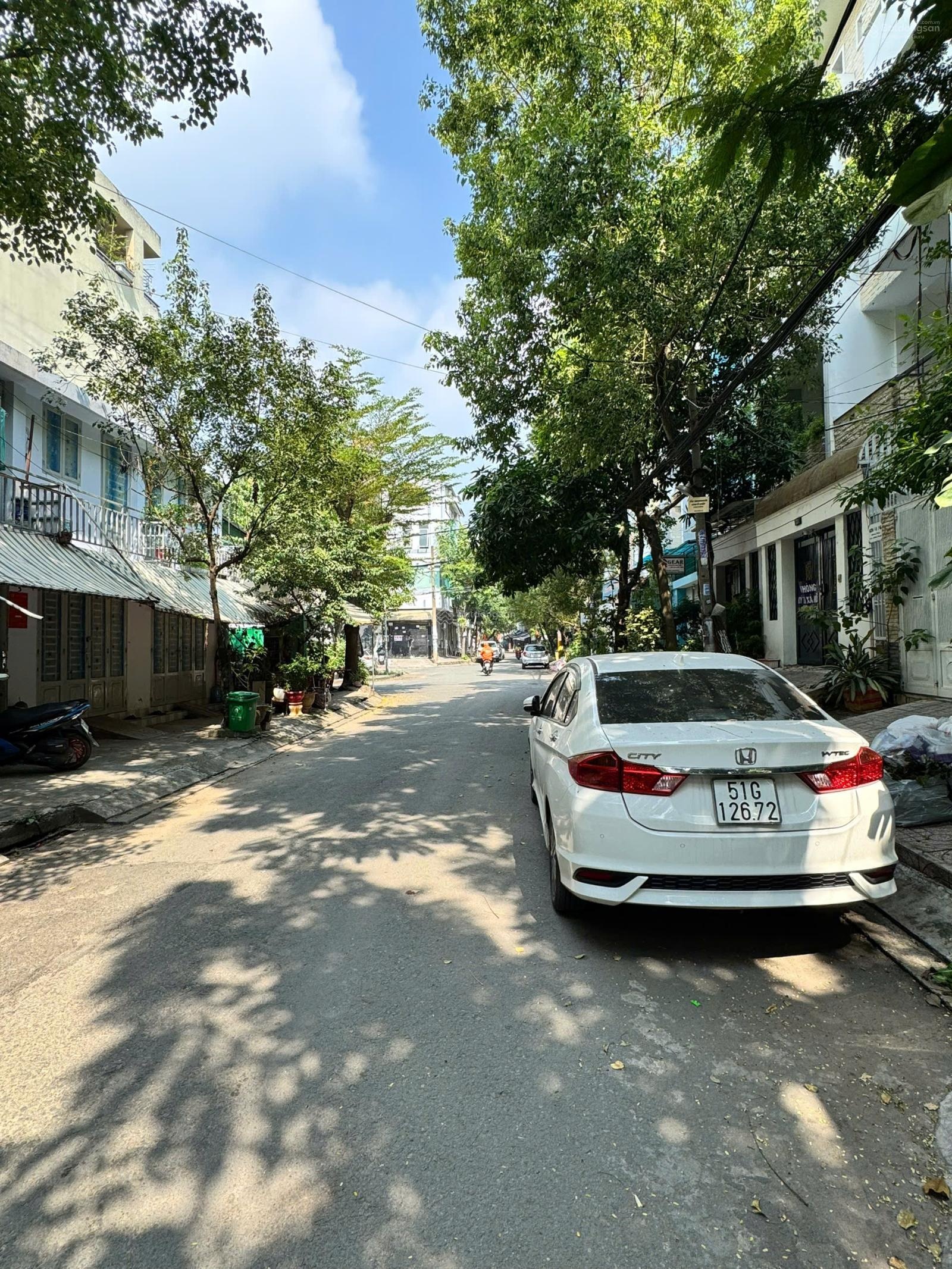 Bán nhà ngang khủng 10m sát ĐH Văn Lang p.13 Bình Thạnh, 90m2, sản phẩm cực khan hiếm!