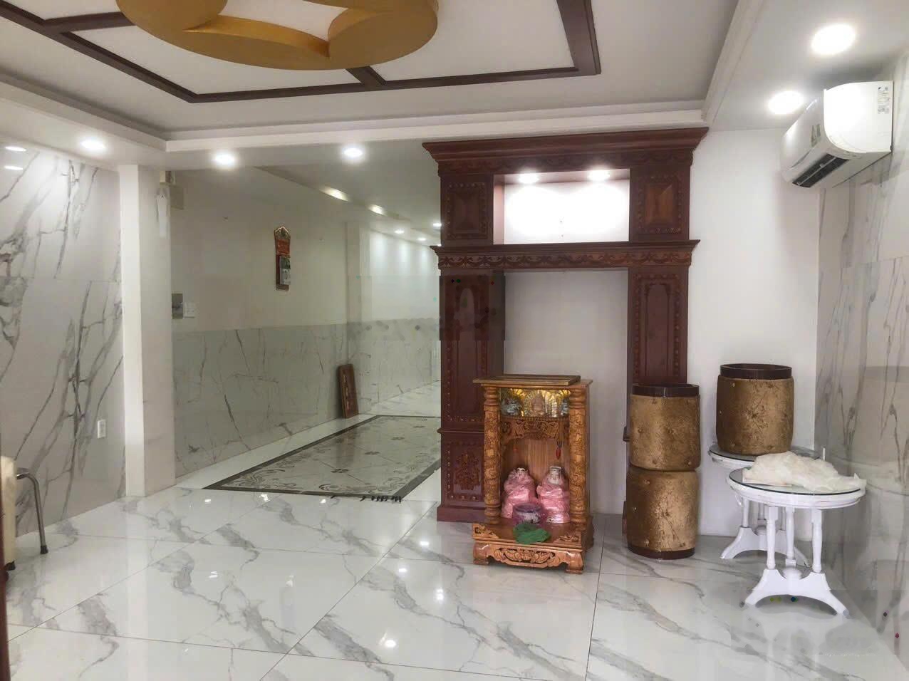 Bán gấp KS 6 tầng, mặt tiền đường Trần Nguyên Đán, Bình Thạnh, 12x20m, chỉ cần 49 tỷ