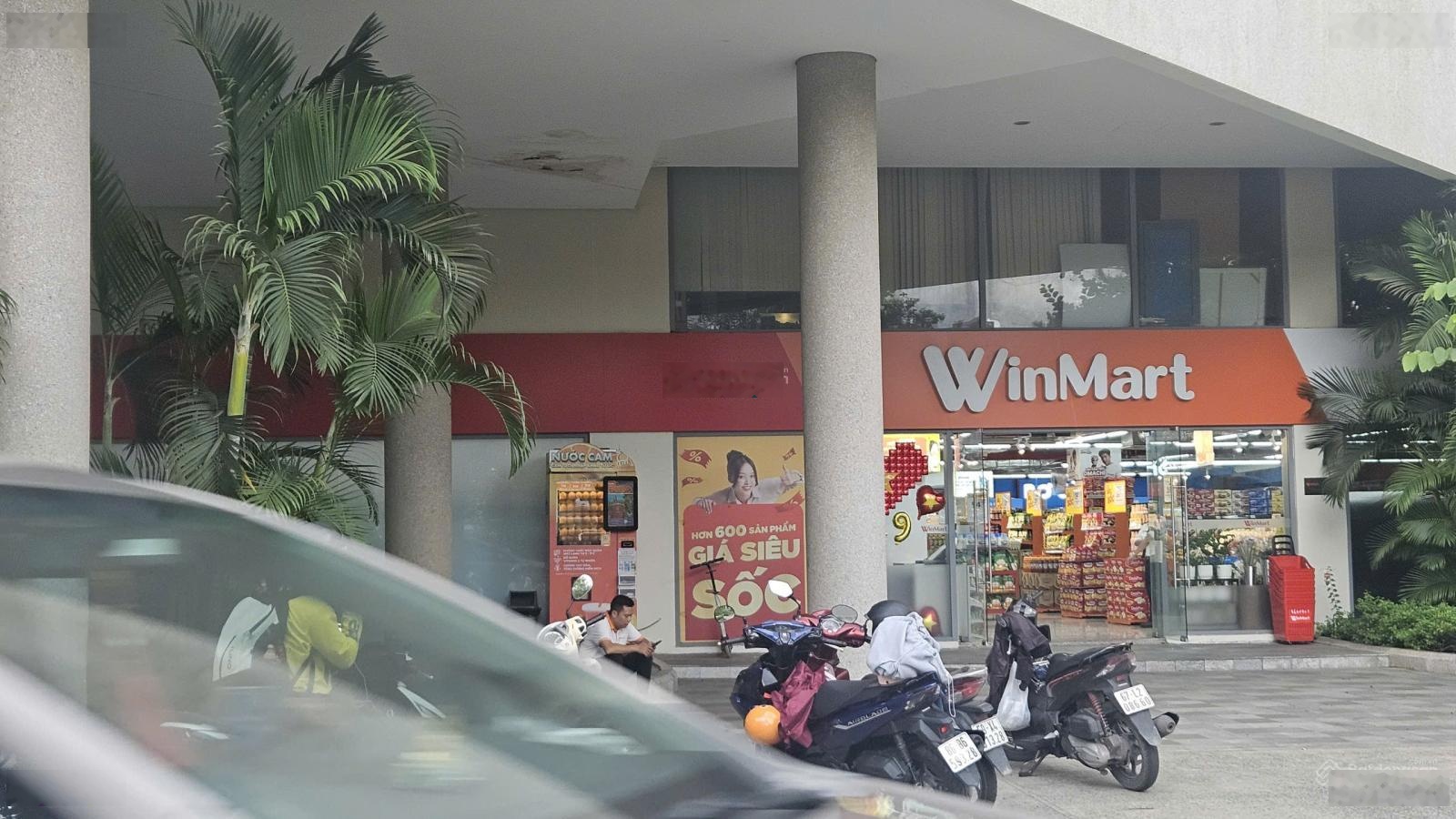 Cần bán gấp Shophouse vị trí đẹp gần Phúc Long 215 m2 , giảm giá còn 32 tỷ