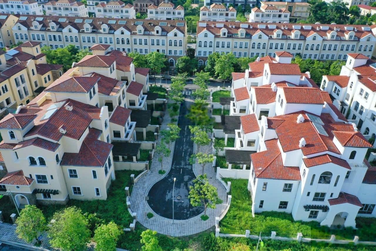 Cực hot - Cc Bán căn 210m Biệt thự Vistalago Nam An Khánh - Căn duy nhất chào bán - Khôg gian thoág