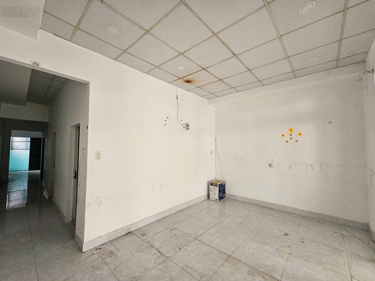 Bán nhà hẻm ngang 5,3m hẻm 505 Lương Định Của Vĩnh Ngọc phường Tây Nha Trang