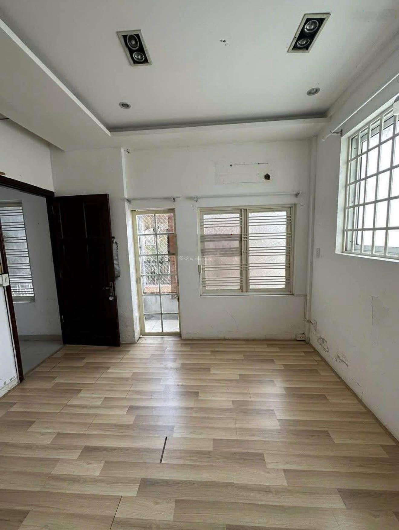 Nhà 4 Tầng MT Hùng Vương , Giá Chỉ 16tỷ500, Gần Big C , Gần Chợ Cồn