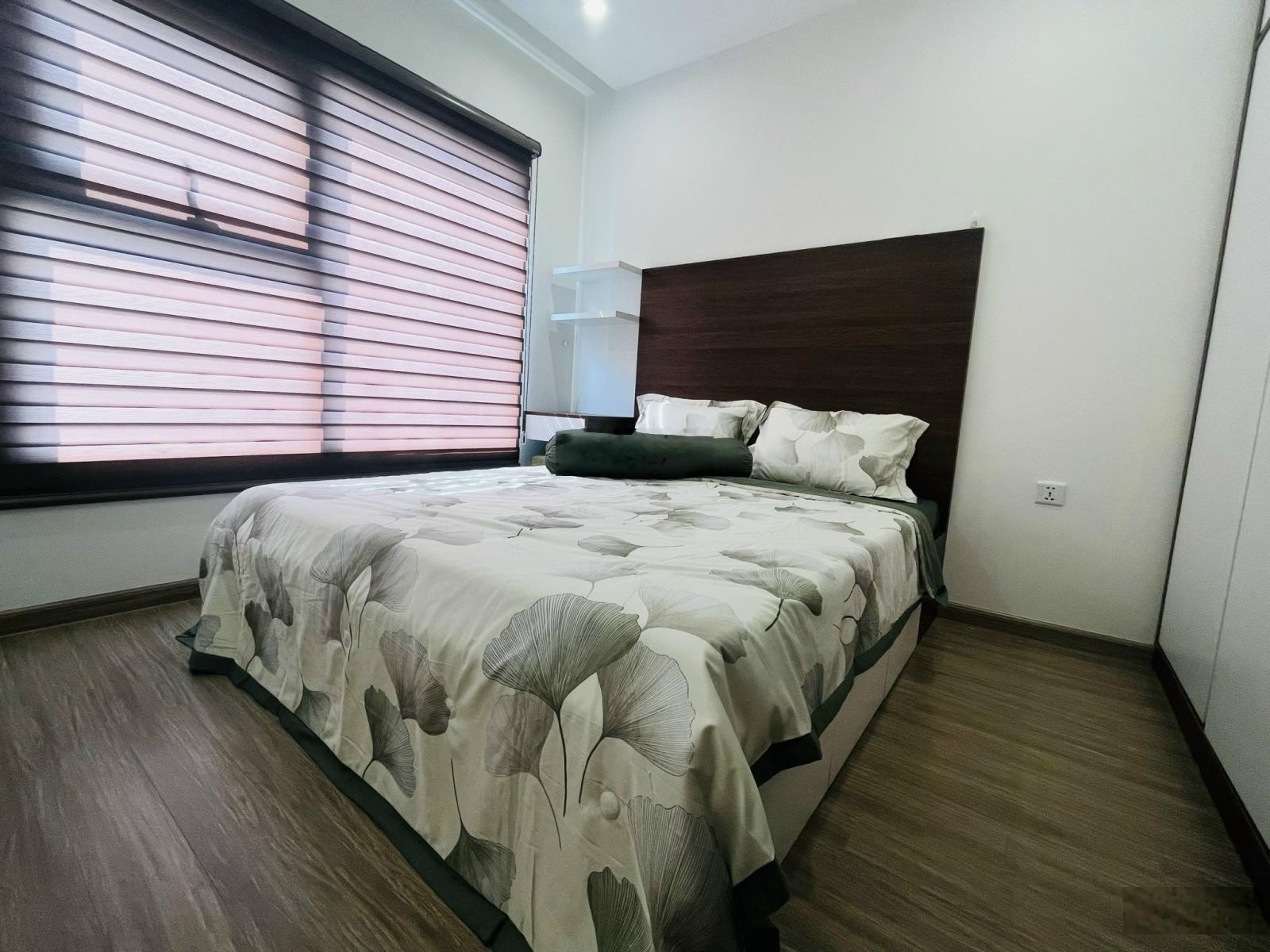 Bán căn hộ D'Lusso căn góc 80m2 tầng cao view bắn pháo hoa, loại doukey dễ mua dễ bán dễ cho thuê