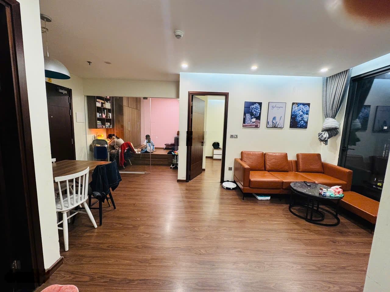 Chỉ 13tr thôi ạ ! em cần cho thuê căn 2PN 74m2 Full Nội thất , chung cư CT36 Xuân La Tây Hồ