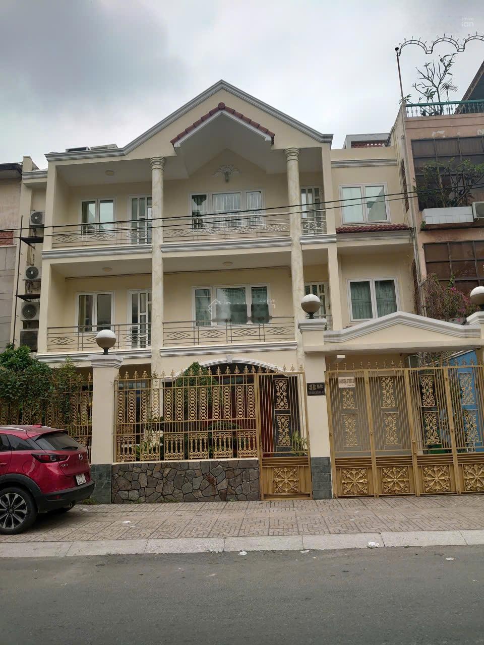 Nhà nguyên căn mặt tiền đường Trần Quang Diệu, Phường 13, Quận 3