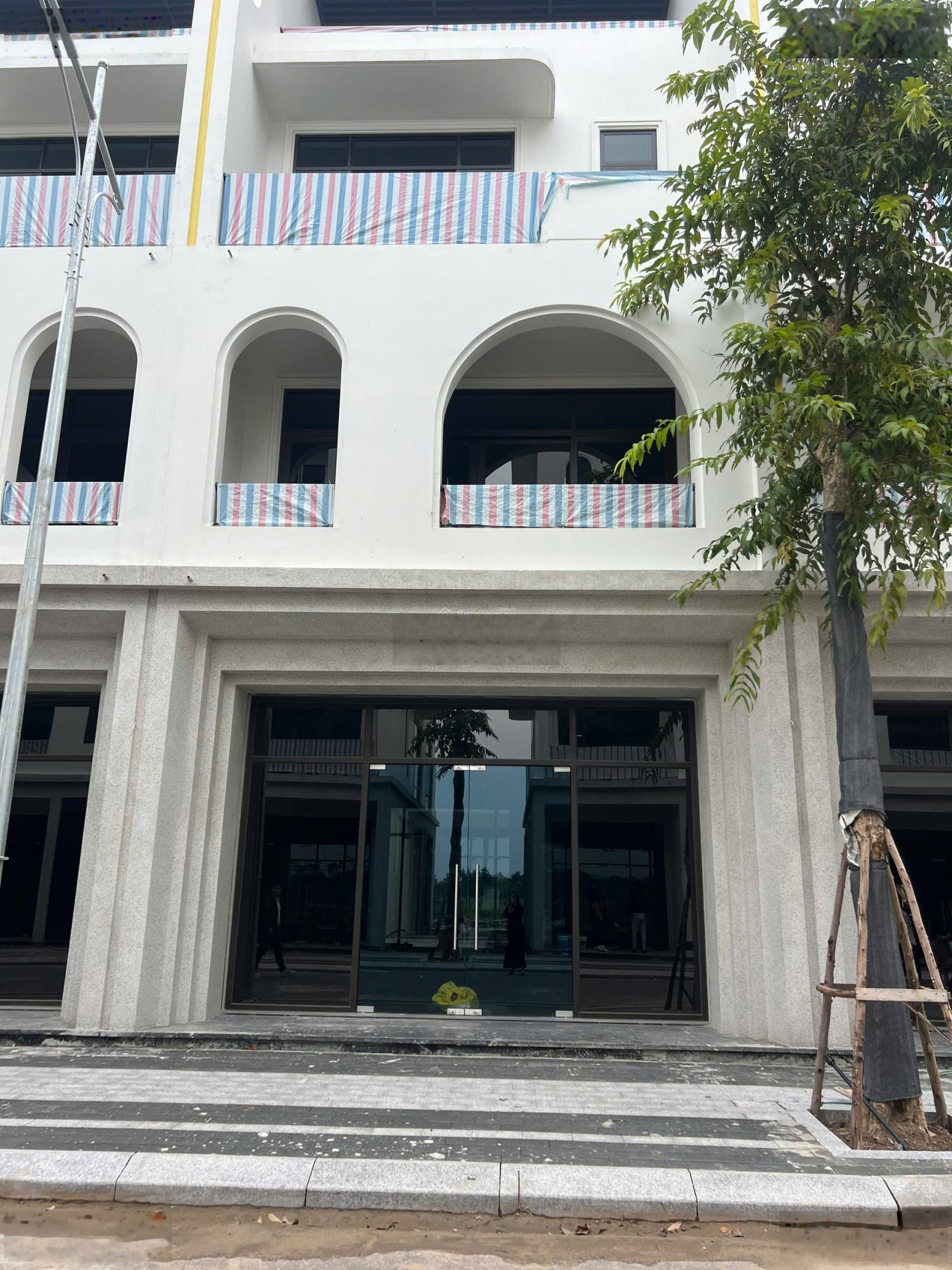 Bán liền kề dự án vaquarius văn giang, đã nhận nhà, diện tích 90- 105m2, giá từ 14,5 tỷ tốt nhất tt