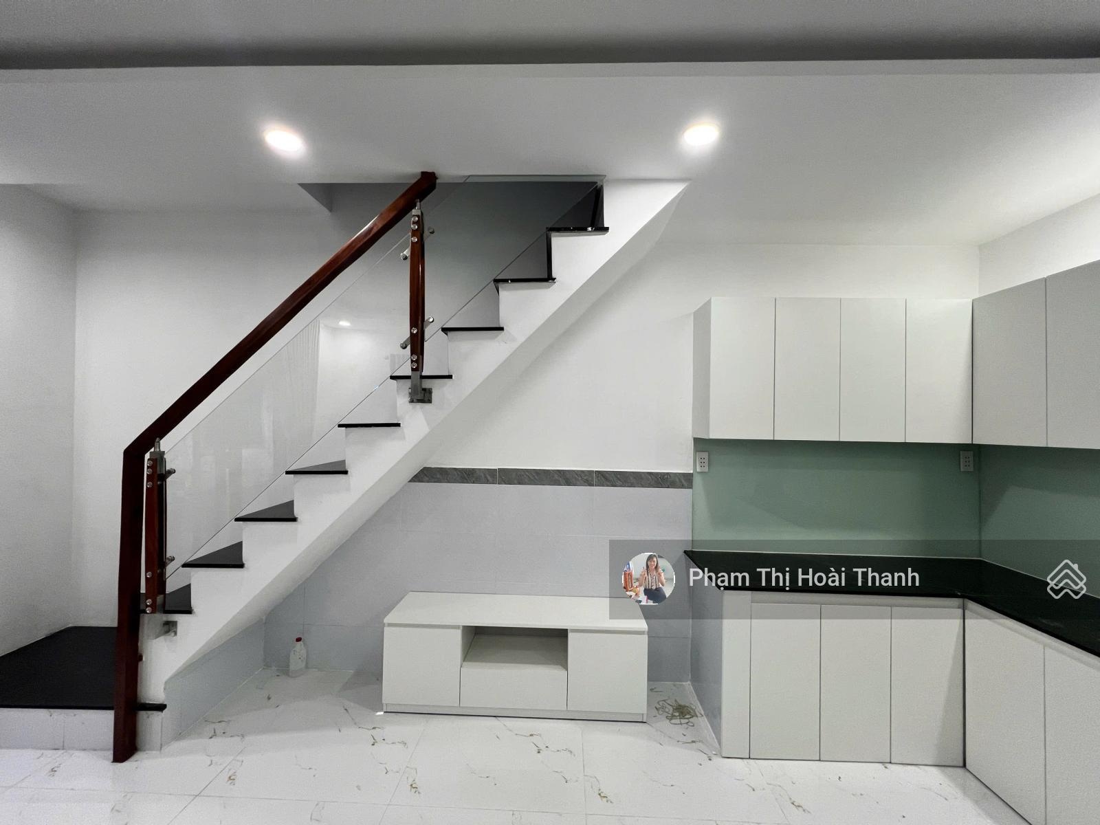 (5 tỷ) Nhà 2 tầng mới đón tết - hẻm xe hơi thông - Hiệp Phú gần Ngã tư Thủ Đức