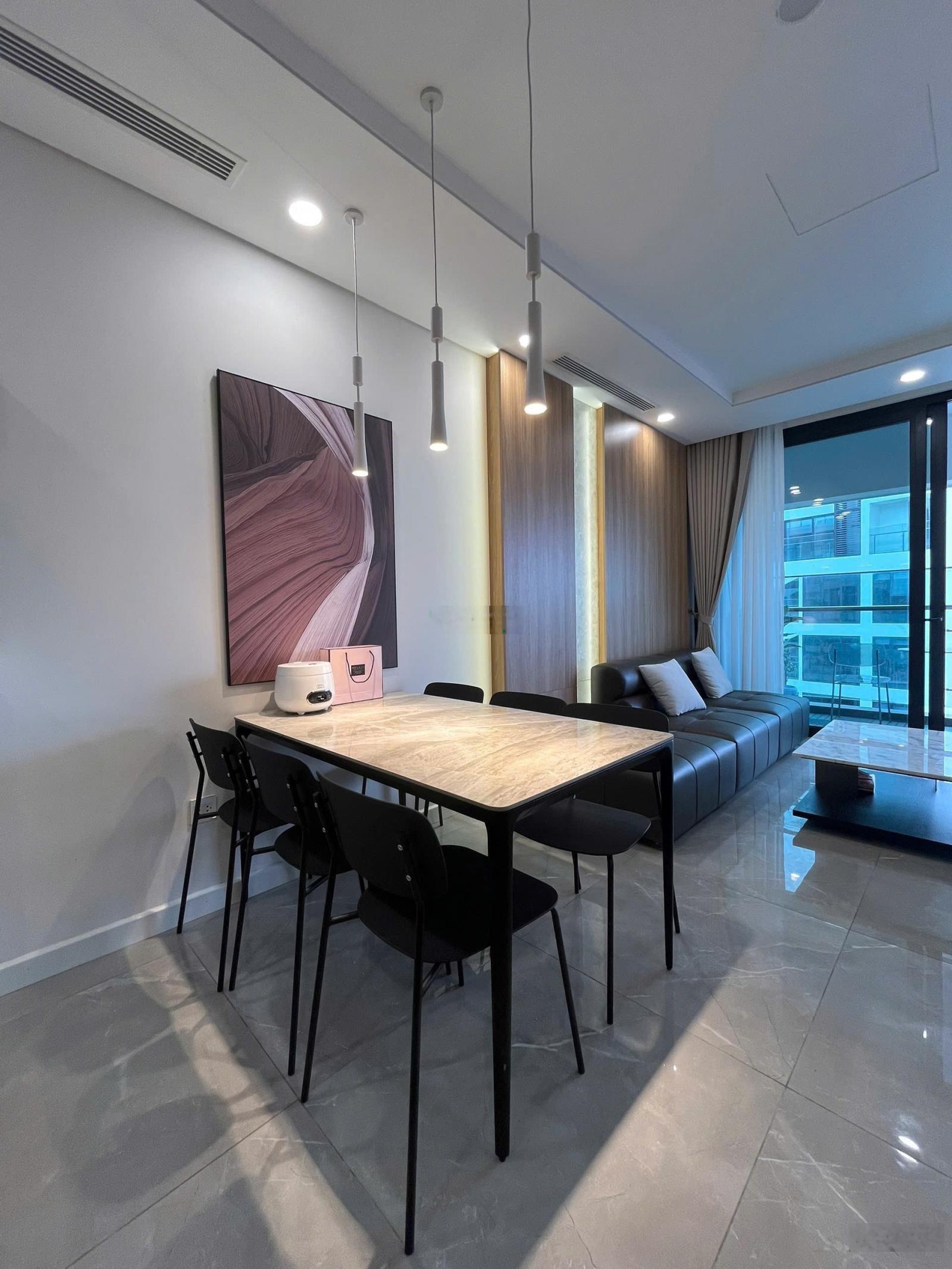 (NHÀ MẪU) Bán căn 2PN 80m2 Sunshine Iconic Full nội thất đẹp giá 8ty5 - LH e Hoàng 0812395555