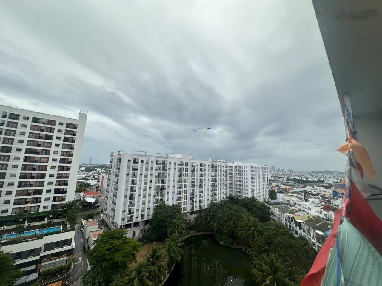 Chủ Cần Bán Căn Hộ CT9 VĐT. 2PN 2WC, DT: 73.9m. View hồ cực đẹp. Thoáng mát. Đầy đủ tiện ích.