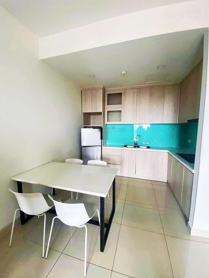 Vô liền 2PN 75m2 tầng cao thoáng, nội thất y hình tháp GM1-City Gym Golden Mansion