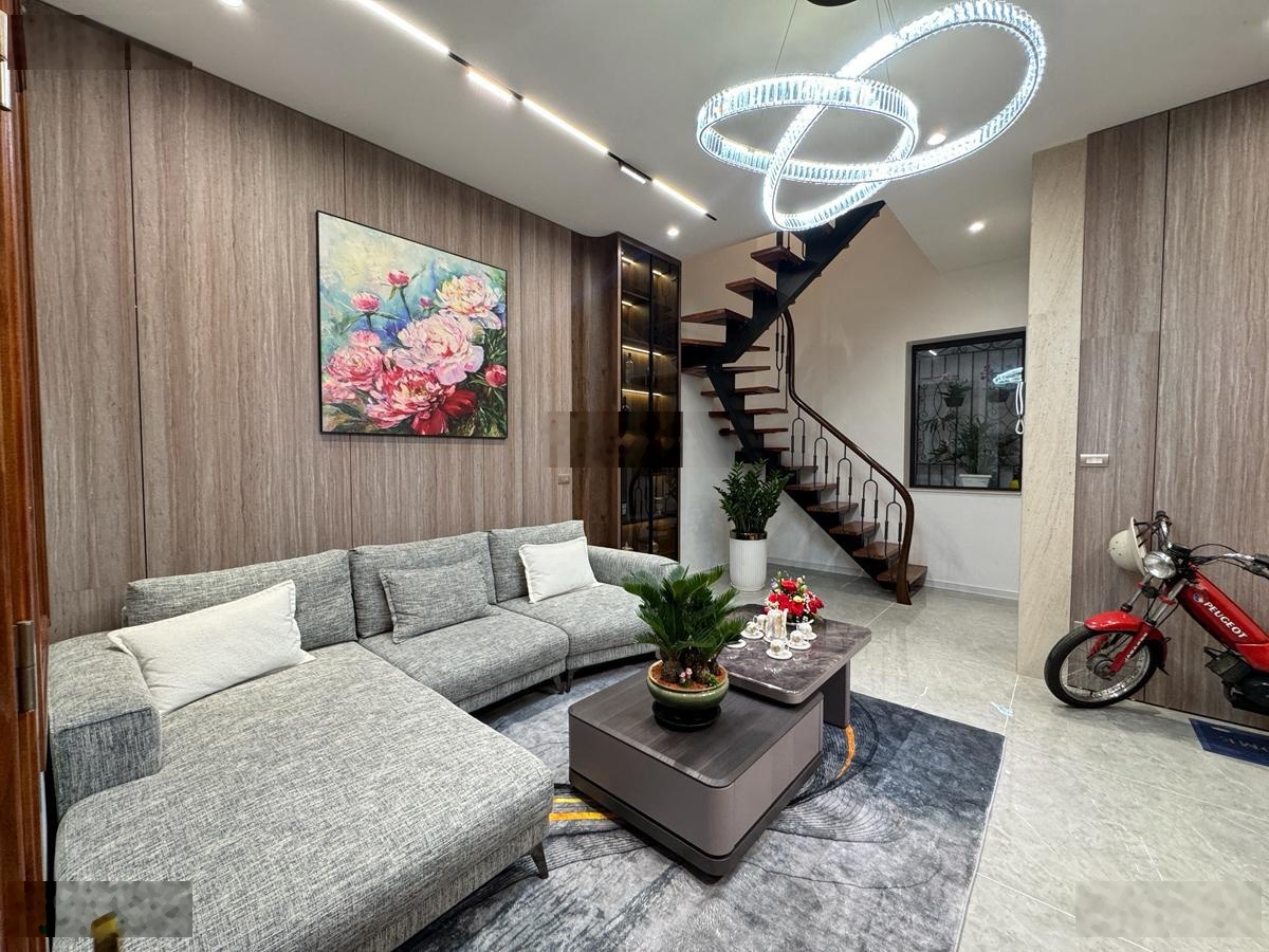 Siêu ngon. Bán nhà Thanh Nhàn 48M -6 tầng thang máy , gần hồ ngõ thông , gần phố ,mới kính koong .