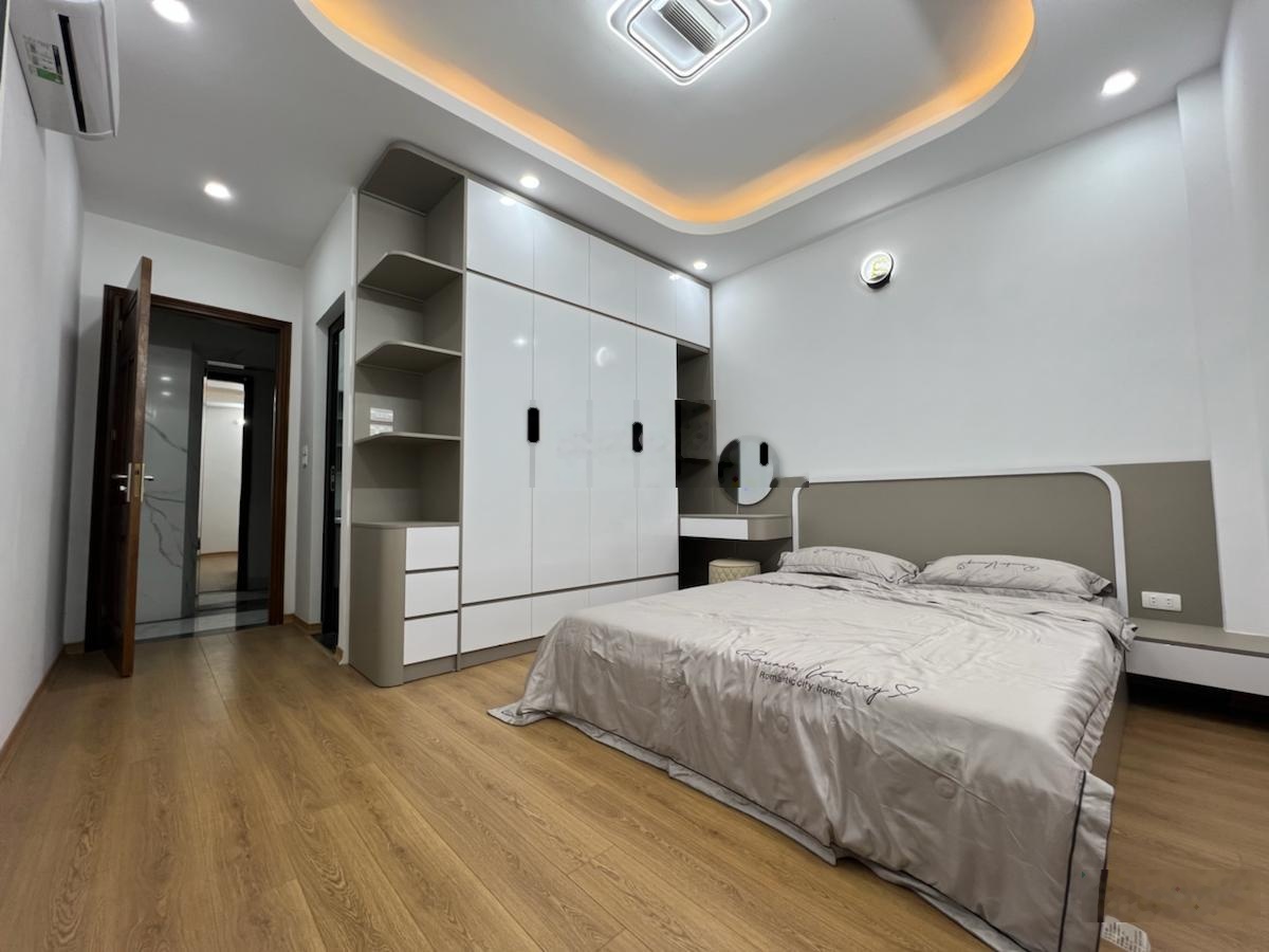 Siêu hiếm! 6 tầng thang máy phố Kim Ngưu, ngõ thông 2 thoáng, kinh doanh, QH ổn định, full nội thât