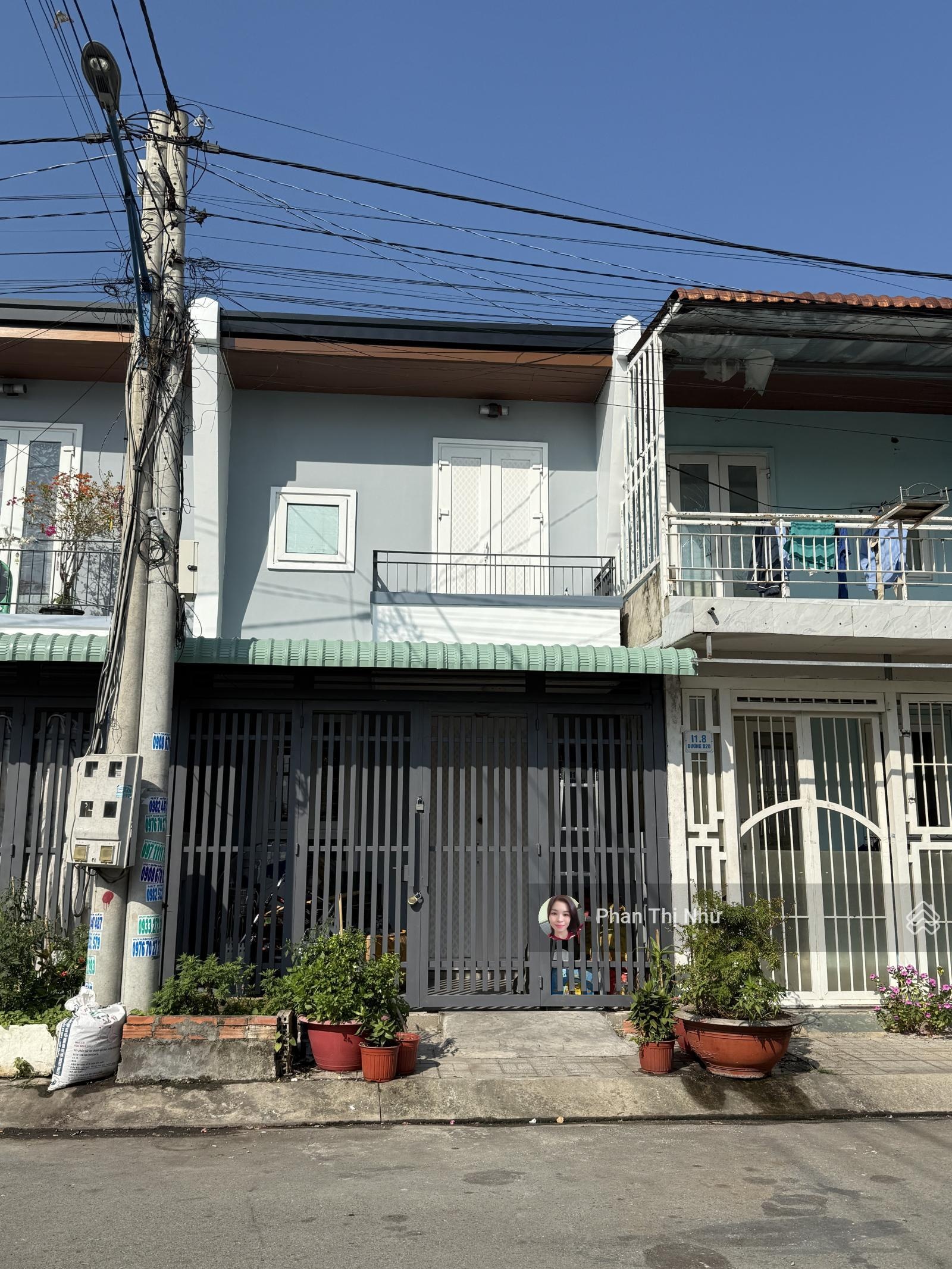 Nhà ngay công viên 7 Kỳ Quan. Mở cửa thấy công viên, thoáng - sạch - đẹp - rẻ. SHR hoàn công