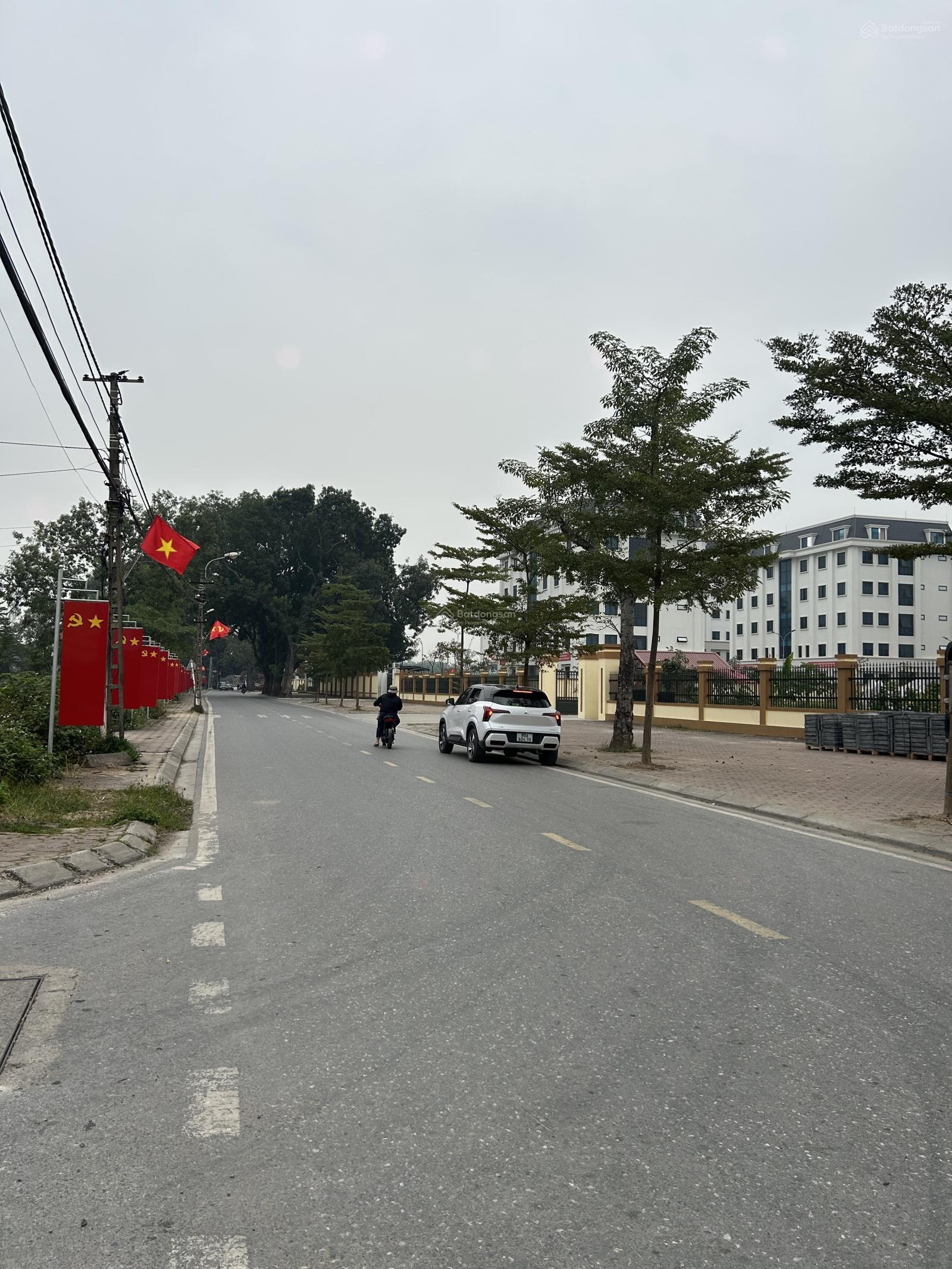 Mảnh đất đẹp taih đa tốn gia lâm-sát vinhome ocean park-46m2-vuông vắn-oto vào đất-chỉ nhỉnh 3 tỉ