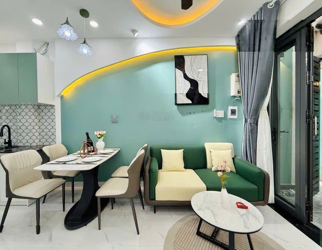 Nhà mới,76 M2 BÁN 5 tỷ 1, Đường Huỳnh Thị Hai, Chốt Nhà Tăng 1 Chỉ Vàng Đón LH ngay Ngà nhà phố